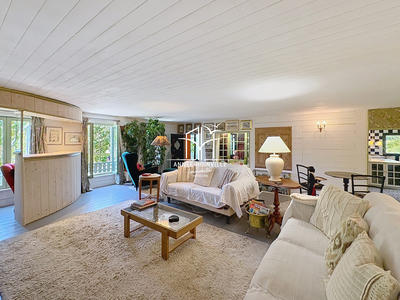 Maison ancienne - 286 m² - 7 pièces