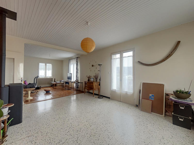 Maison - 136 m² - 5 pièces