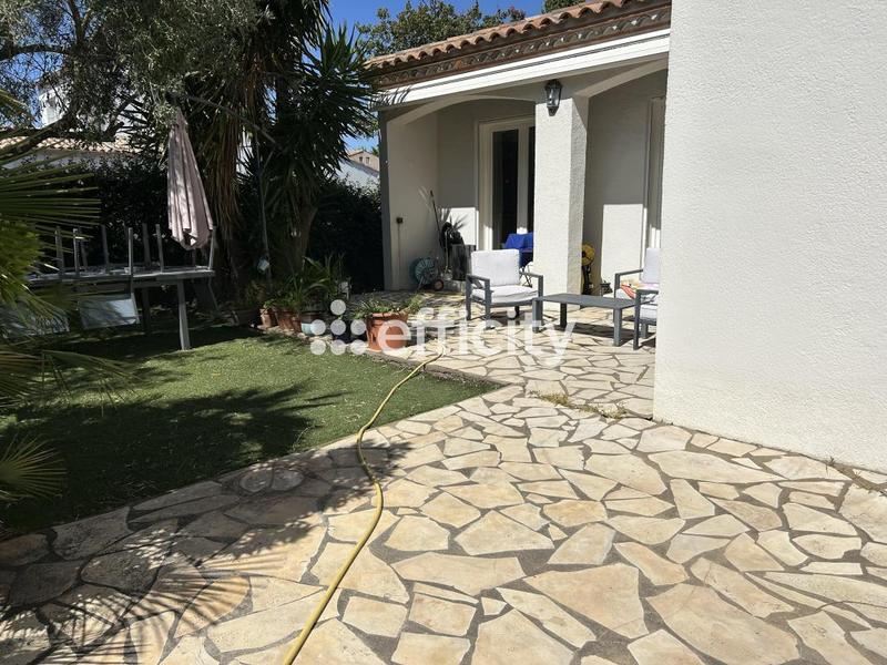 Maison - 176 m² - 6 pièces