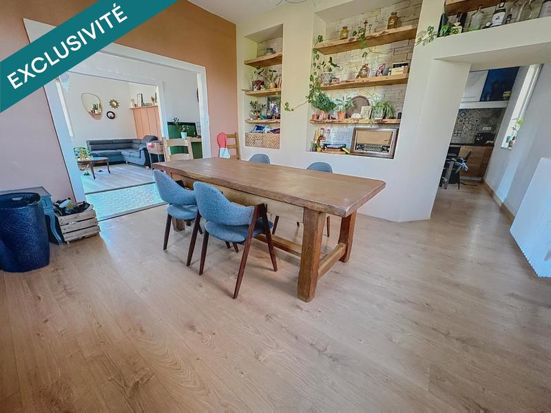 Maison - 246 m² - 7 pièces