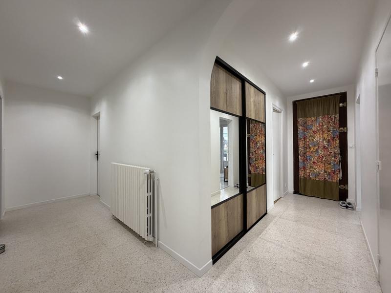 Maison traditionnelle - 160 m² - 6 pièces