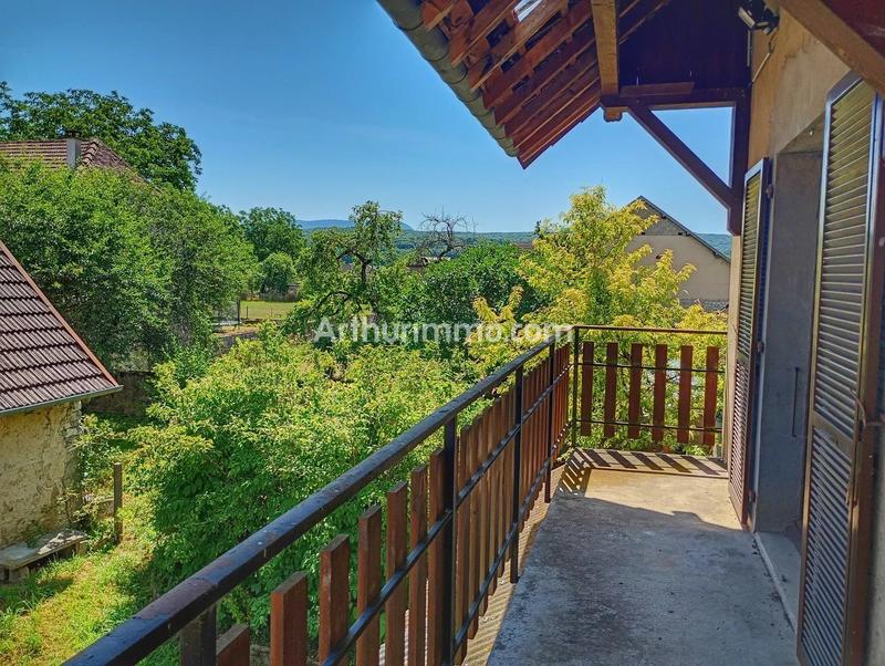 Maison - 243 m² - 8 pièces