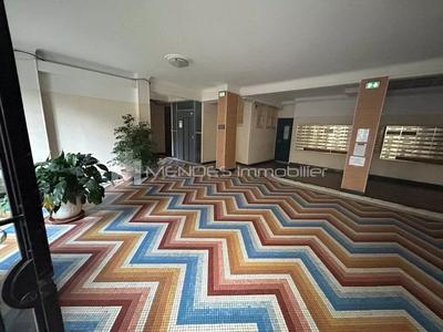 Studio - 21 m² - 1 pièce