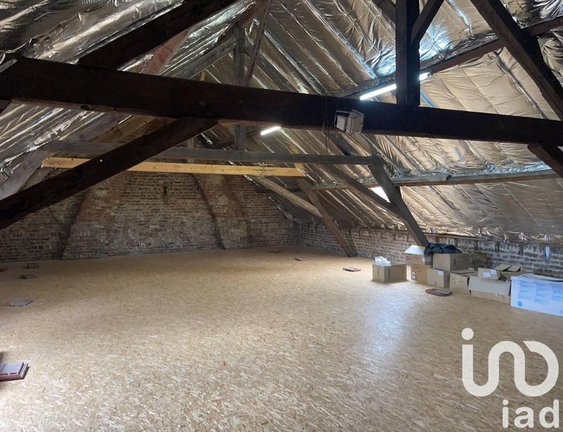 Maison - 218 m² - 11 pièces