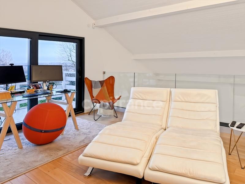 Maison - 200 m² - 7 pièces