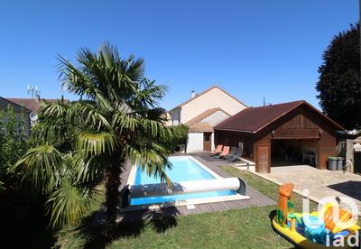 Maison - 120 m² - 5 pièces