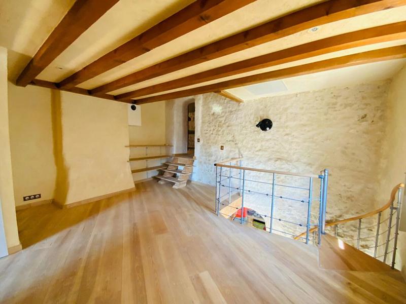 Maison ancienne - 170 m² - 5 pièces