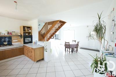Maison - 114 m² - 6 pièces