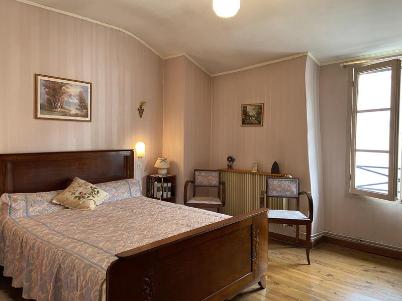 Maison de village - 115 m² - 7 pièces