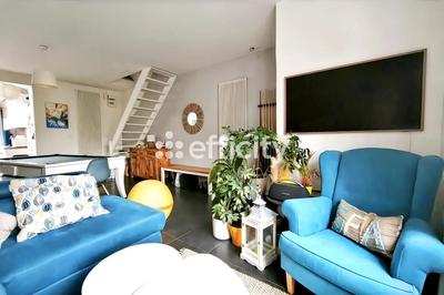 Maison - 84 m² - 4 pièces