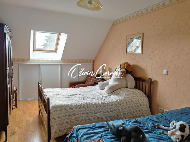 Maison - 137 m² - 6 pièces