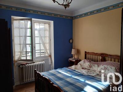 Maison - 130 m² - 8 pièces