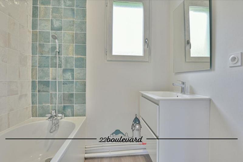 Pavillon - 174 m² - 6 pièces