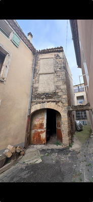 Maison de village - 201 m² - 2 pièces