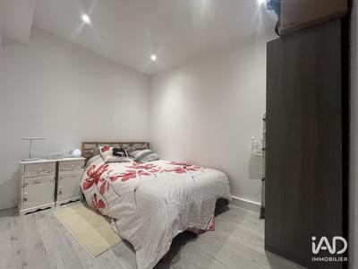 Maison - 92 m² - 5 pièces