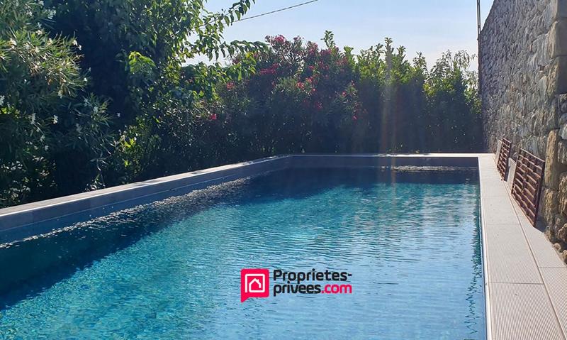 Maison de village - 161 m² - 8 pièces