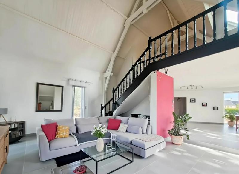 Maison - 228 m² - 5 pièces