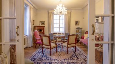 Maison bourgeoise - 295 m² - 9 pièces