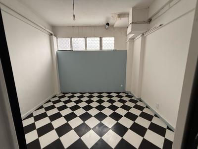 Local commercial - 115 m²