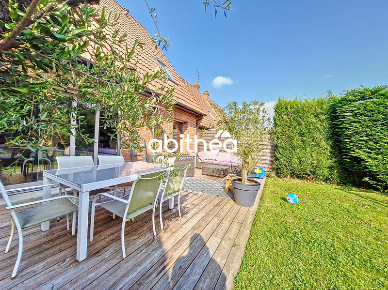 Maison - 95 m² - 5 pièces