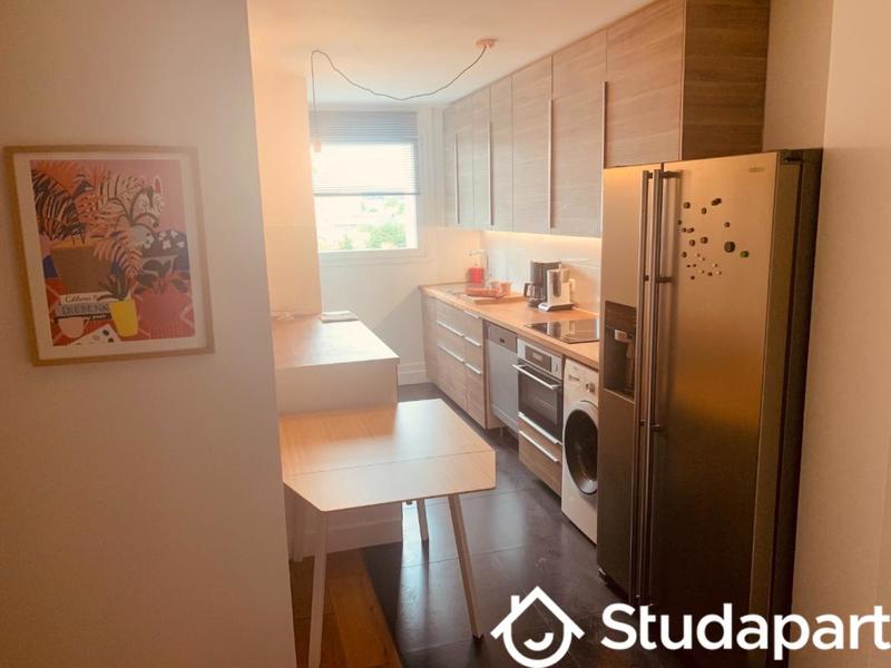 Chambre - 13 m² - 1 pièce