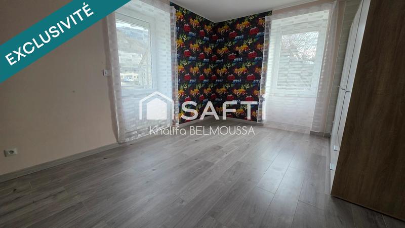 Maison - 164 m² - 10 pièces