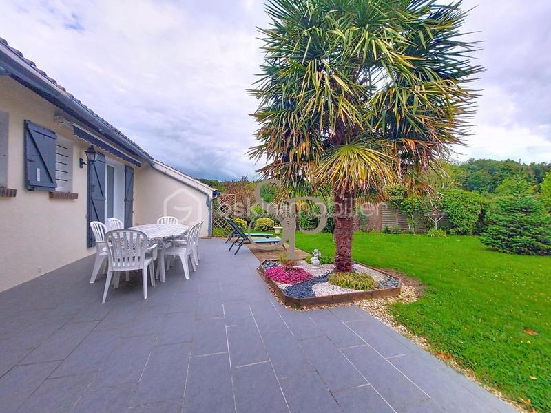 Pavillon - 85 m² - 4 pièces