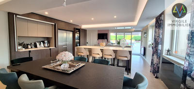 Villa - 174 m² - 6 pièces