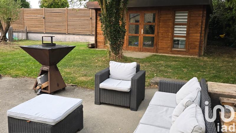 Maison - 244 m² - 8 pièces