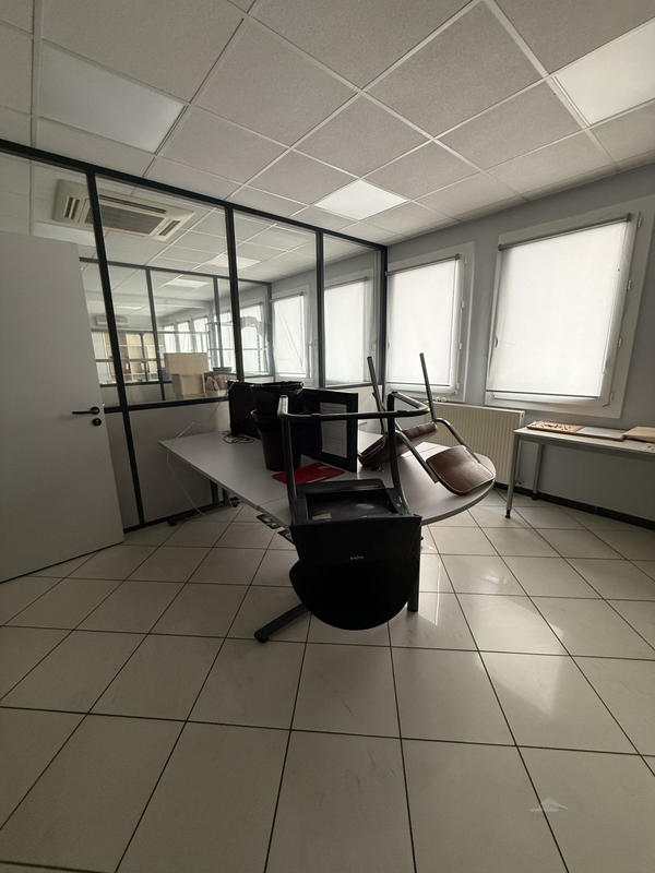 Bureau - 250 m²