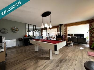 Maison - 200 m² - 7 pièces