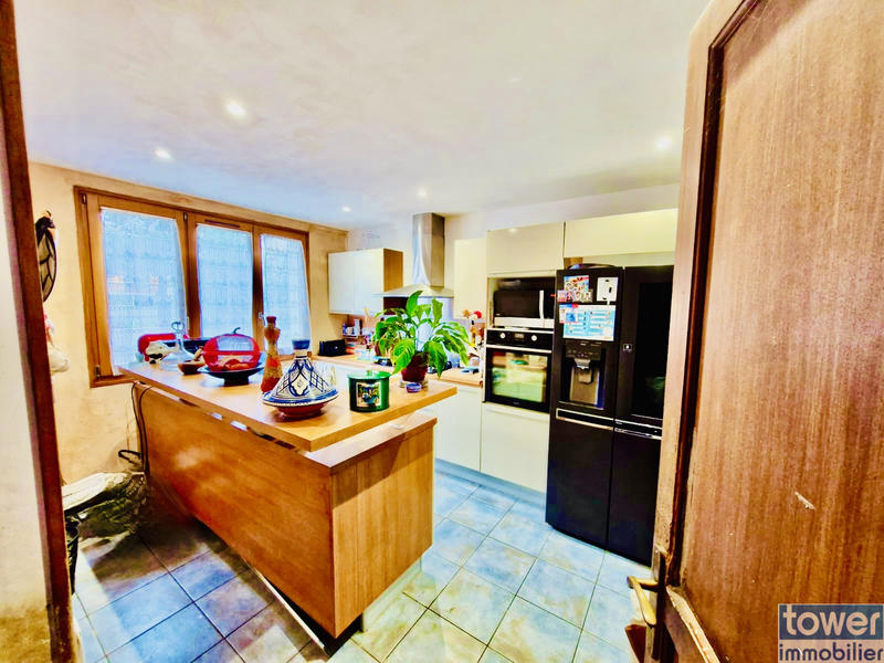 Maison - 108 m² - 4 pièces