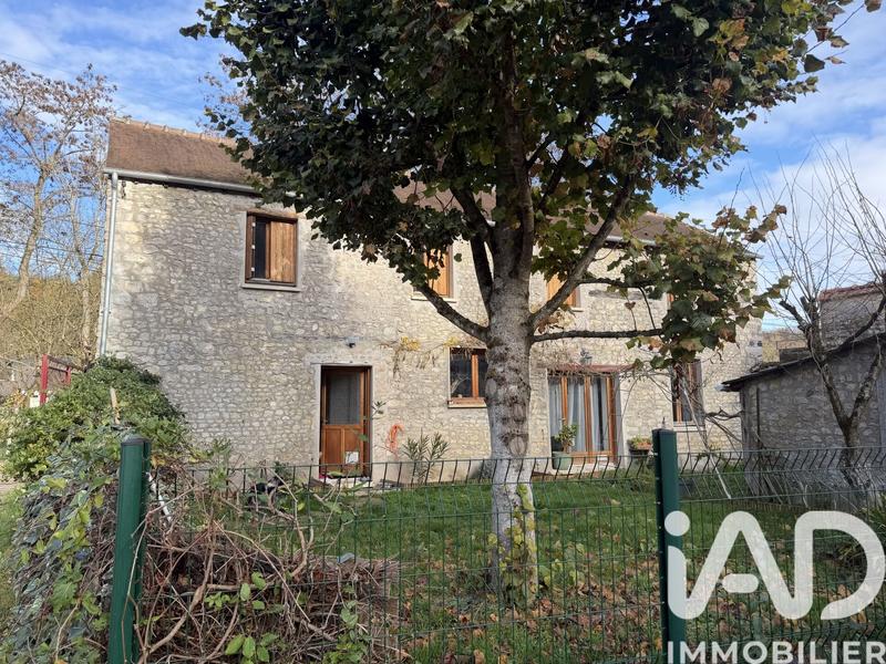 Maison - 102 m² - 5 pièces