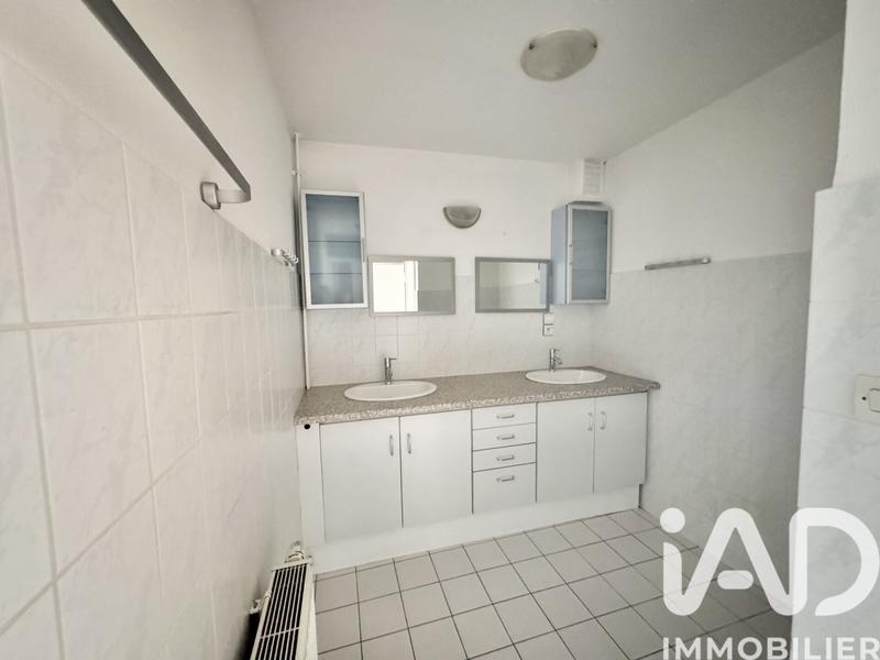 Appartement - 188 m² - 8 pièces
