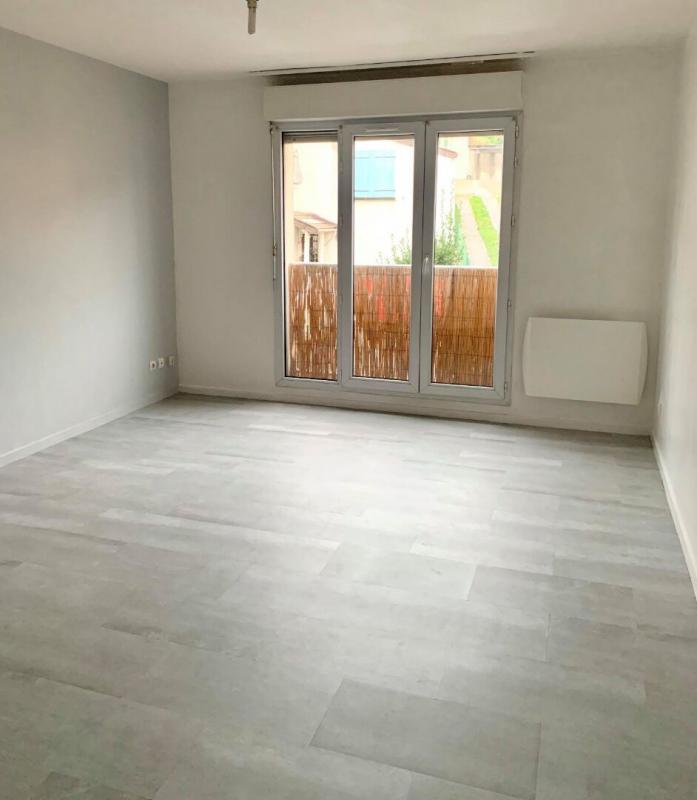Studio - 26 m² - 1 pièce