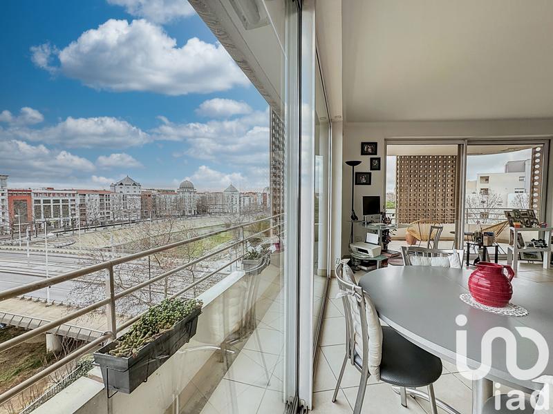 Appartement - 84 m² - 3 pièces