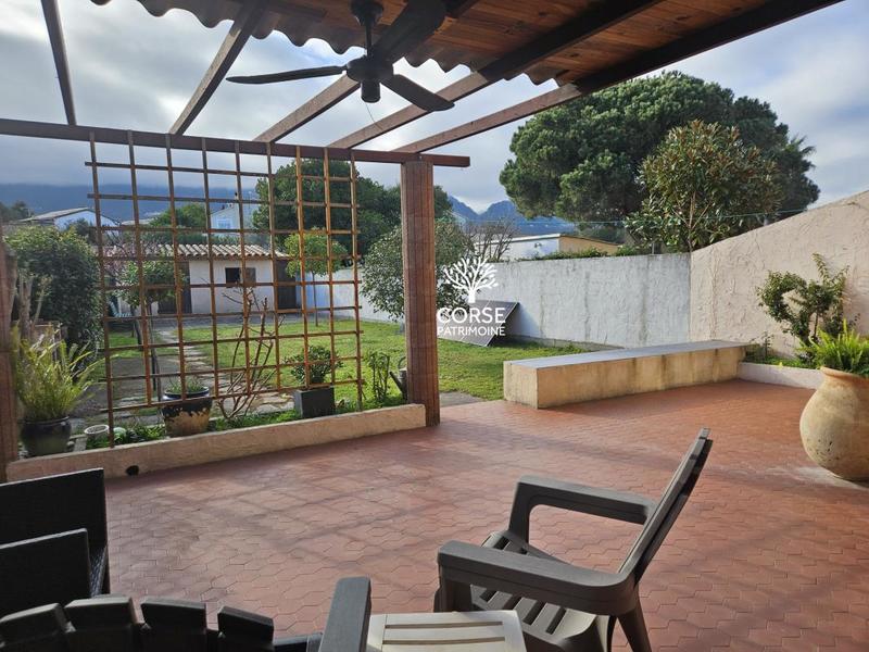 Maison - 83 m² - 5 pièces