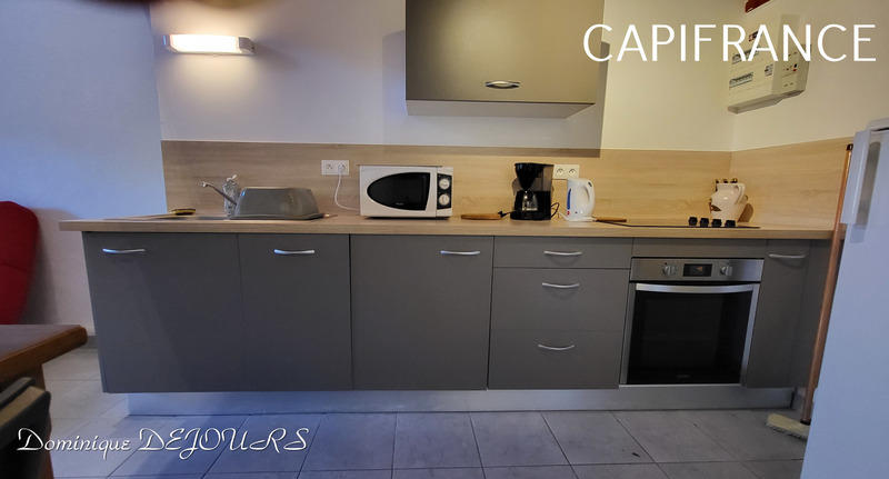 Maison - 205 m² - 11 pièces