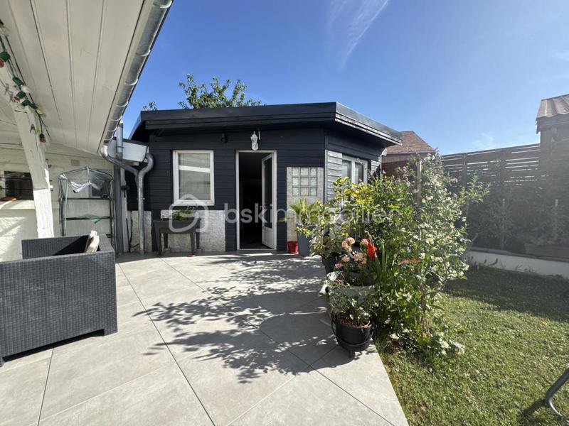 Maison - 120 m² - 4 pièces