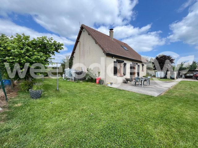 Maison - 107 m² - 6 pièces