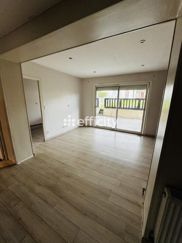 Maison de ville - 87 m² - 5 pièces