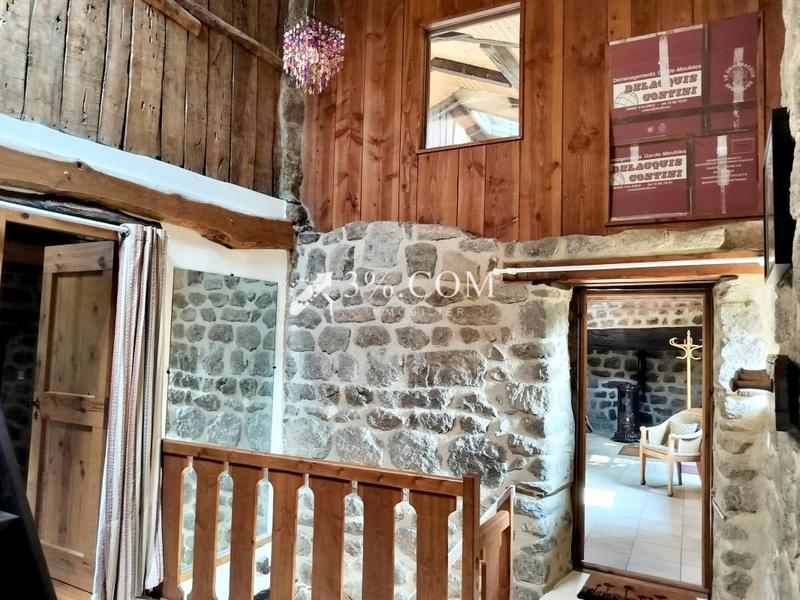 Mas - 266 m² - 11 pièces