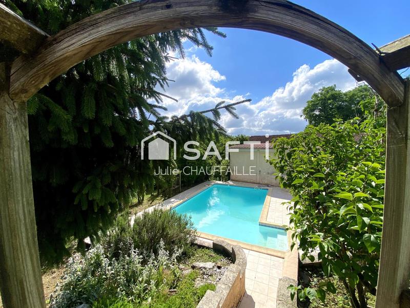 Maison - 131 m² - 6 pièces