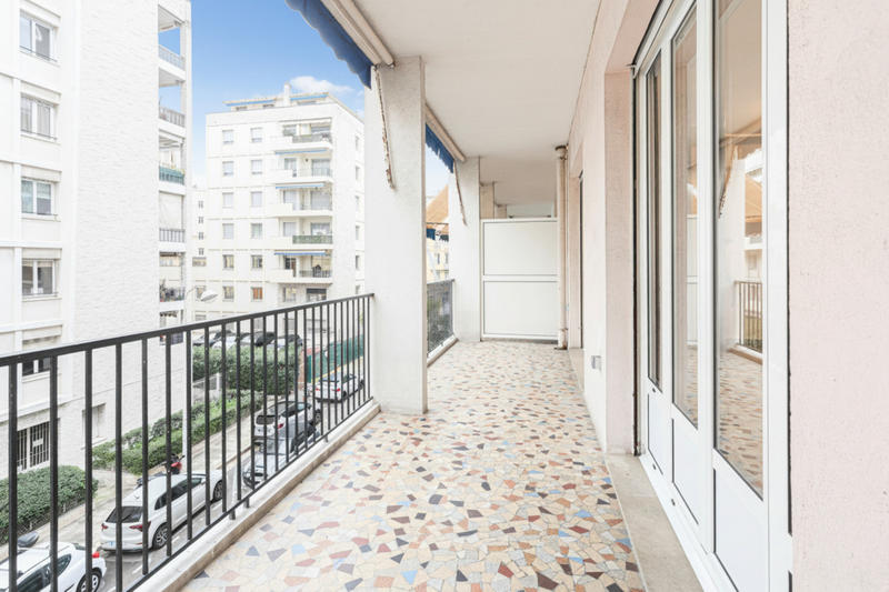 Appartement - 90 m² - 3 pièces