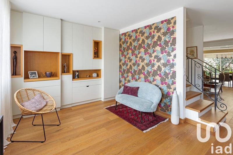 Maison - 166 m² - 5 pièces