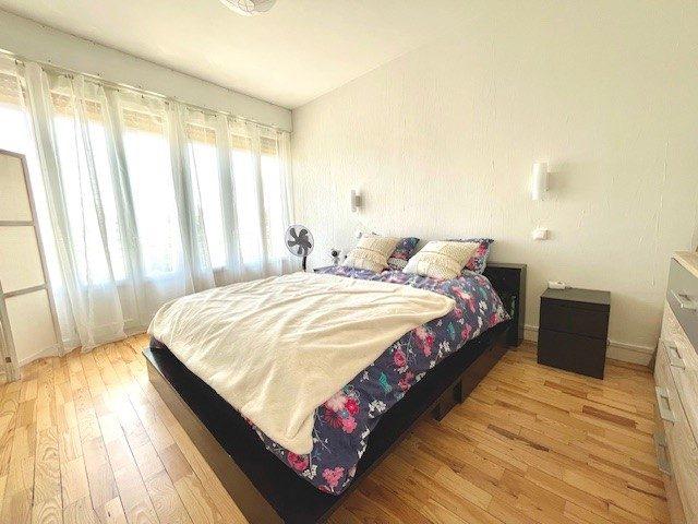 Appartement - 97 m² - 3 pièces