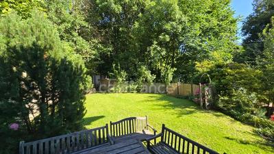 Appartement - 65 m² - 4 pièces