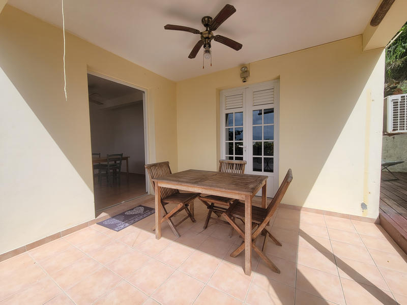 Villa - 96 m² - 5 pièces