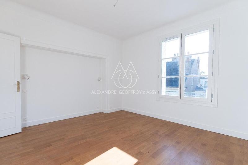 Appartement - 131 m² - 6 pièces