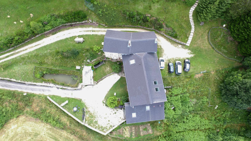 Maison - 398 m² - 14 pièces